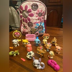 Littlest Pet Shop Lot 2008 Backpack with Pets & Extras
